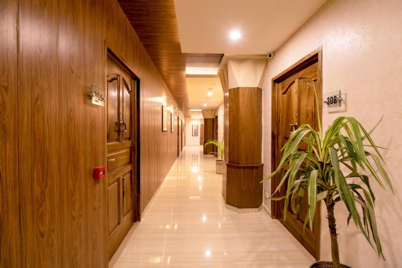 Hotel One Garden Town, Lahore Exteriör bild